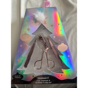 tweezer and eyelash curler set